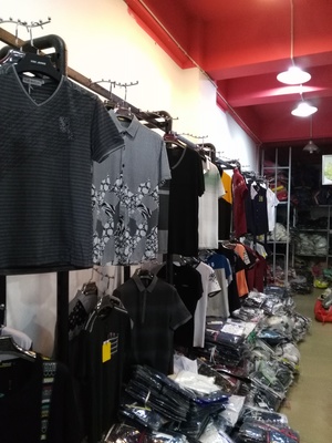 2016年正式招商0庫(kù)存0風(fēng)險(xiǎn)翌立優(yōu)衣惠服裝特賣(mài)連鎖免費(fèi)加盟圖片,2016年正式招商0庫(kù)存0風(fēng)險(xiǎn)翌立優(yōu)衣惠服裝特賣(mài)連鎖免費(fèi)加盟圖片大全,漆容成(個(gè)體經(jīng)營(yíng))-